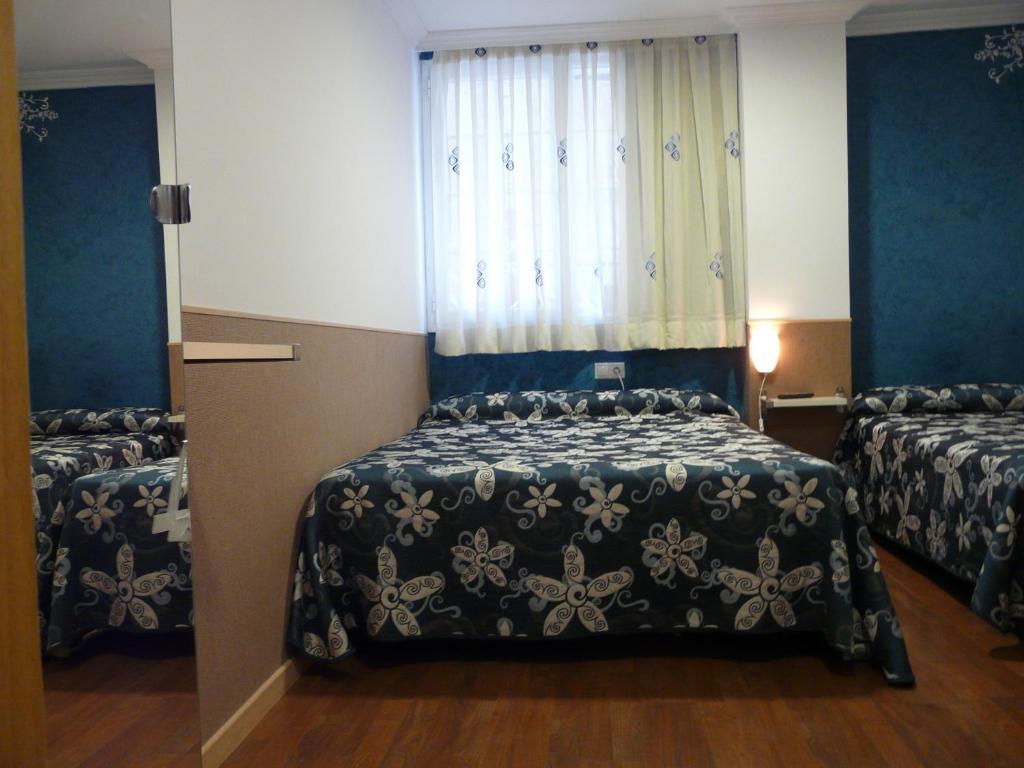 Hostal Gaudi Cuenca Cuenca  Pokój zdjęcie