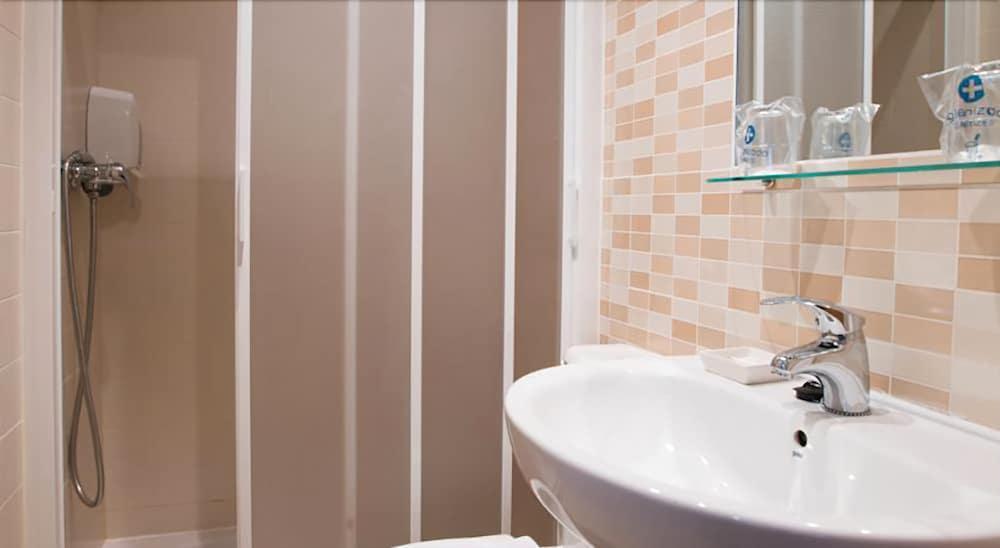 Hostal Gaudi Cuenca Cuenca  Zewnętrze zdjęcie